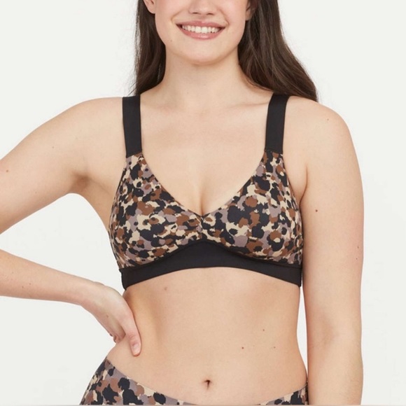 Spanx lightly lined bra-llelujah! - Picture 4 of 9